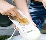 How To Wash White Shoes Images