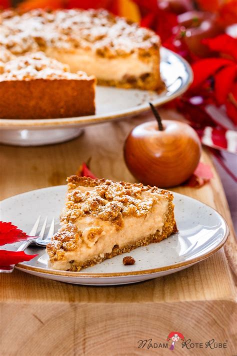 Vegan backen liegt nach wie vor stark im trend. Apfelmus-Streusel-Kuchen | Rezept | Streusel kuchen ...
