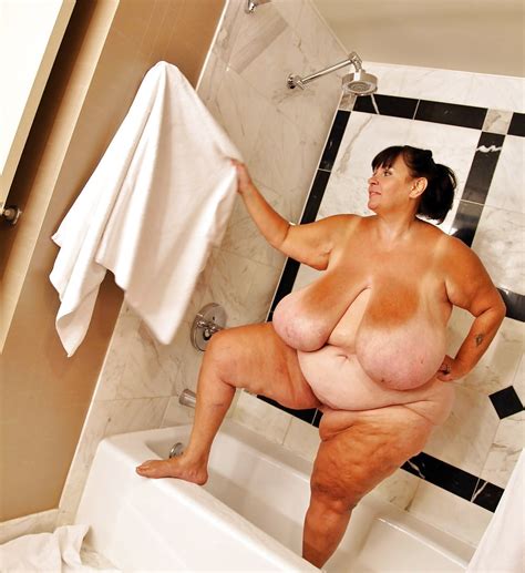 Huge Tits Ssbbw In The Shower 59 Pics Xhamster