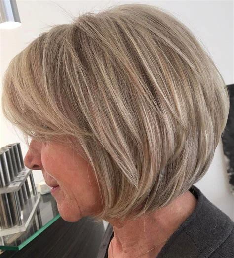 Chin Length Bobs With Layers Short Hairstyle Trends The Short