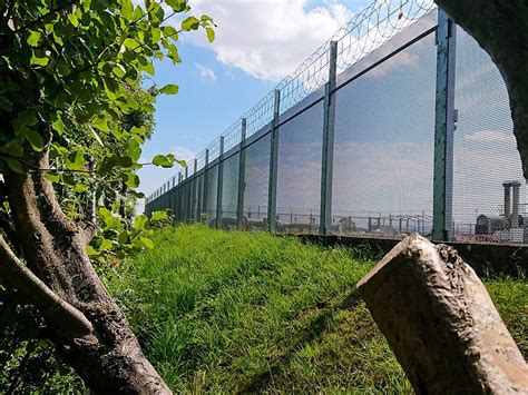 Military Base Perimeter Security Systems Mod Fencing Zaun Ltd
