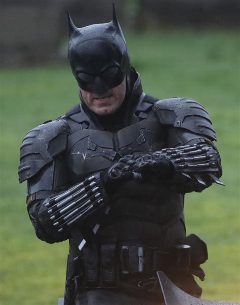 The Batman Suit Robert Pattinson Batman Suit Six0wllts