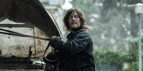the walking dead daryl dixon first look trailer unveiled as show renewed