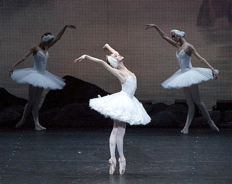 Uliana Lopatkina In Swan Lake Photo By Gene Schiavone Ballet Blog