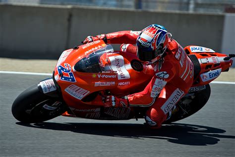El suizo no pudo superar las heridas por su accidente en mugello y falleció en florencia. MotoGP-05Jul09-Race-177: MotoGP Laguna-Seca 2009: Dorna ...