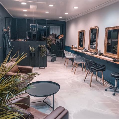 Read consumer reviews, book online at vertigo coiffure, hair salon in brest, finistère. Salon de Coiffure Mademoiselle M - Plouzané