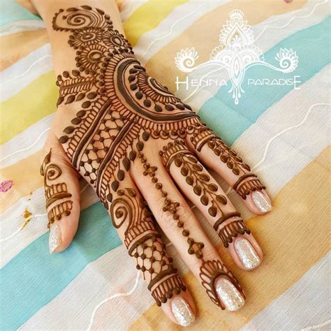 Popular tattoo styles at our surfers paradise, gold coast, queensland studio include japanese tattoos, portrait, realism, mandala, watercolour, tribal, and traditional black and grey, to name a few. Gallery - Henna Paradise