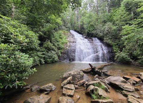 The Ultimate Georgia Waterfalls Road Trip Anyone Can Take