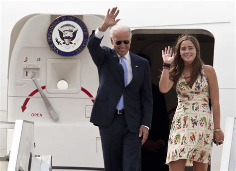 White House To Host Its 19th Wedding For President Bidens Granddaughter