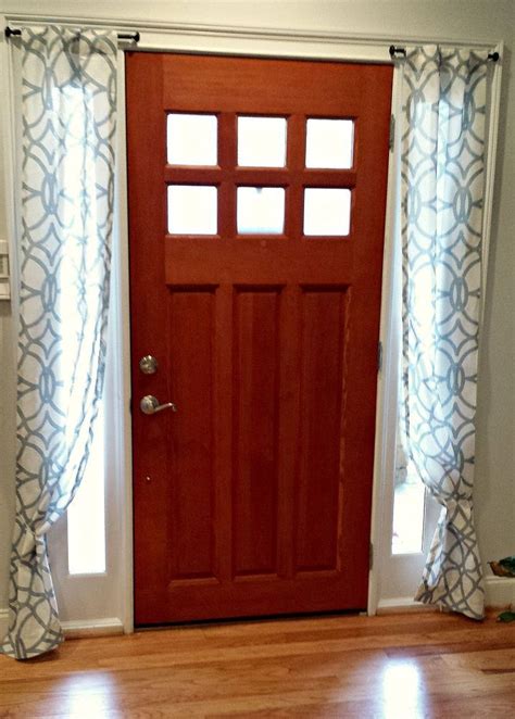 What do you cover sidelights with? DIY Side Light Curtains | Front doors with windows, Light ...