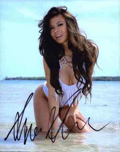 Sunshine Shen Authentic Signed Celebrity 8x10 Photo Wcert Autograph