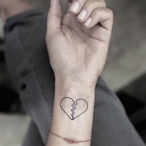 200 Broken Heart Tattoo Designs 2021 Torn Heartbreak And Lost Love Ideas