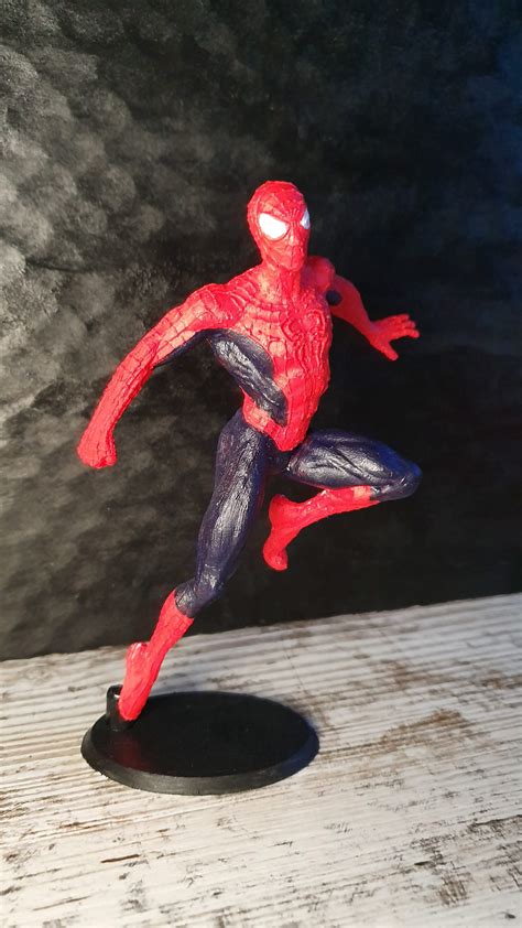 3D Printable Spiderman by Milos