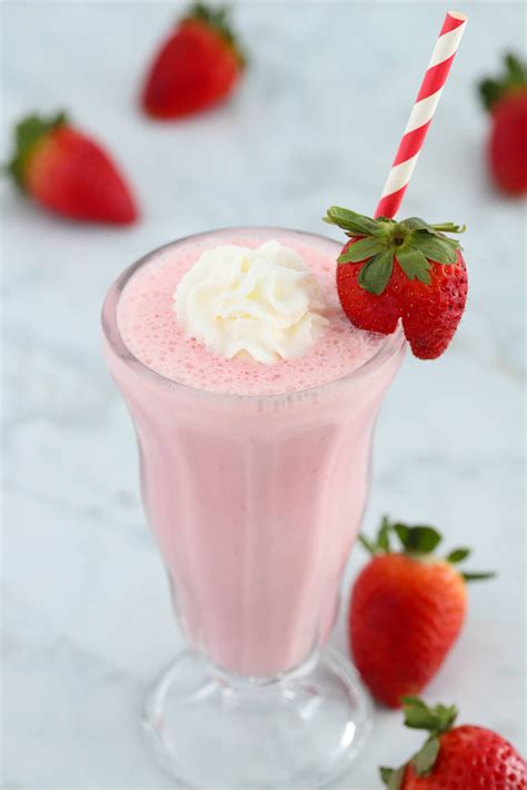 Milkshake Drink Strawberry Milkshake Strawberry Drinks Easy