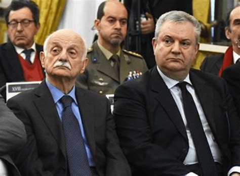 Jun 28, 2021 · le arringhe difensive proseguiranno lunedì prossimo, 5 luglio, con l'intervento del legale del colonnello giuseppe de donno, l'avvocato francesco romito. Falcone & Borsellino | SERVIZI SEGRETI