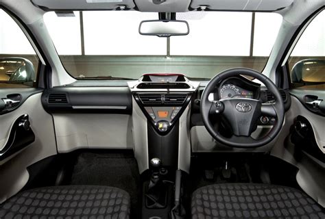 2011 Toyota Iq Gets Upgraded Interior And Euro V Engines Autoevolution