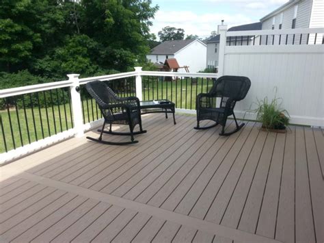 Azek premier railing features infill options where you can choose from square composite balusters or create a modern feel with powder coated aluminum. Azek Decking Material Reviews (Everything You Need to Know)