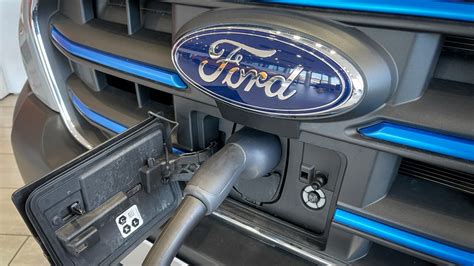 Ford Posts 176b 1q Profit Largely On Gas Powered Vehicles Autoblog