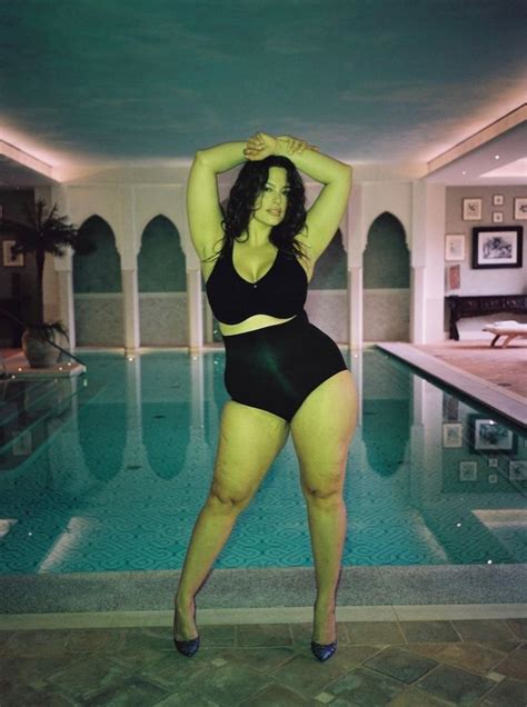 I Would Love Those Legs Wrapped Around Me R Ashley Graham