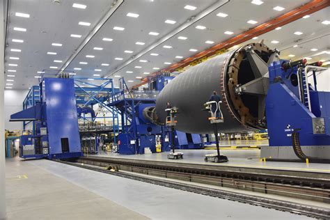 Spirit Aerosystems Installing One Of The Worlds Largest Autoclaves For