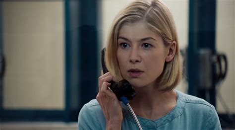I'm sitting here having watched 'return to sender' and i genuinely don't know what to think. Rosamund Pike Takes Revenge In First Trailer For 'Return ...