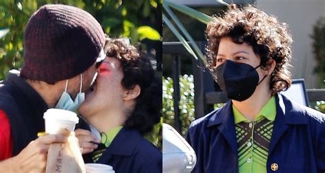 Alia Shawkat Gets Very Passionate Kiss From Mystery Man Alia Shawkat Just Jared