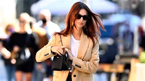 Emily Ratajkowski Shows A Fresh Way To Wear Leather Pants This Fall Vogue