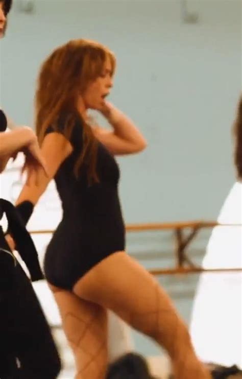Jennifer Love Hewitt Behind The Scenes Of The Client List Music Video Gotceleb