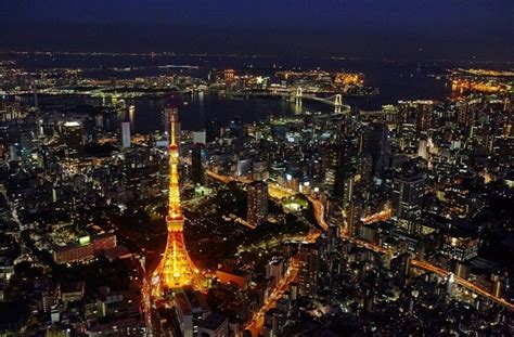 Explore hidden gems even many locals don't know. Tokio de noche, una estrella que brilla más en la oscuridad