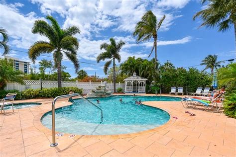 Tropical Breeze Resort Siesta Key Florida Hotel Reviews Photos