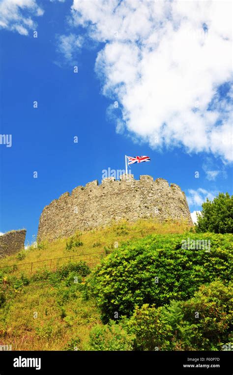 Circular Castle Hi Res Stock Photography And Images Alamy