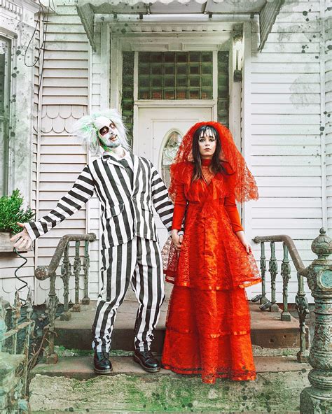 Beetlejuice And Lydia Deetz Costume Cute Couple Halloween Costumes