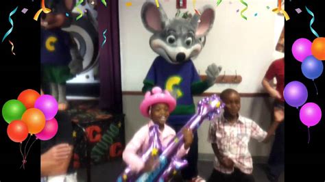 Best Air Guitar By Gabby At Chuck E Cheeses Youtube
