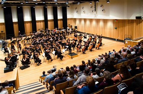 Queensland Symphony Orchestra Symphony Orcherstra Short History