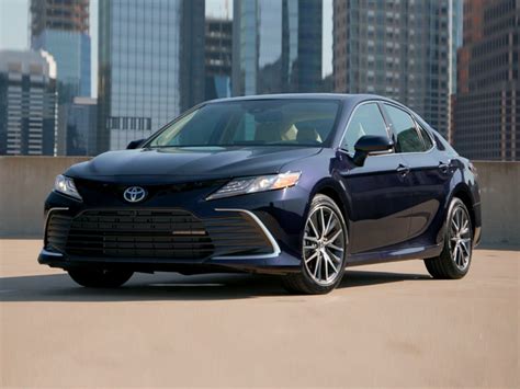 2023 Toyota Camry Packages