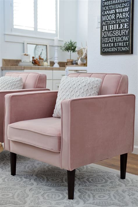 Pink Living Room Chairs