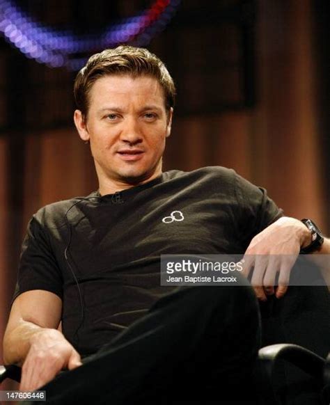 Actor Jeremy Renner Of The Television Show The Unusuals Attend The