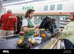 Ringing Up The Paychecks A Peek Into The Fortunes Of Publix Cashiers