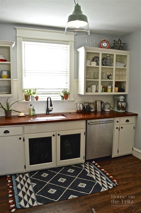 All cheap kitchen cabinets on alibaba.com have utilized innovative designs to make kitchens perfect. An Old Kitchen Gets a New Look for Less Than $1,500 ...