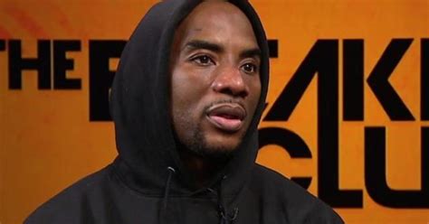 The god committee, amerikan organ nakli sistemine ve new york'taki bir hastaneye götürülen bir donör kalbine odaklanıyor. Charlamagne tha God: The Interview - CBS News
