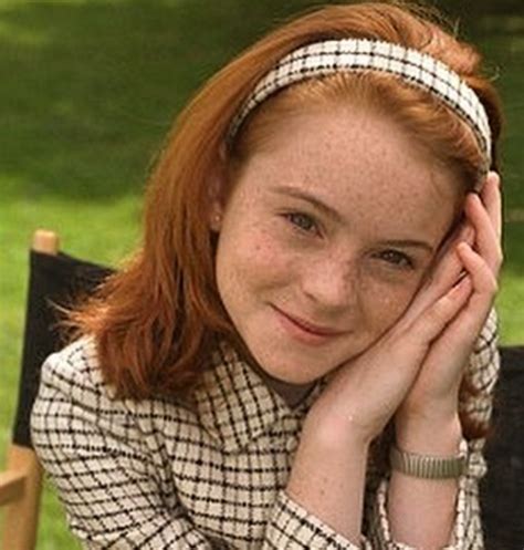 When lindsay lohan was a cute little girl.=) she's absolutely adorable! Lindsay Lohan Recreates 'The Parent Trap' Scene on Dubsmash Video