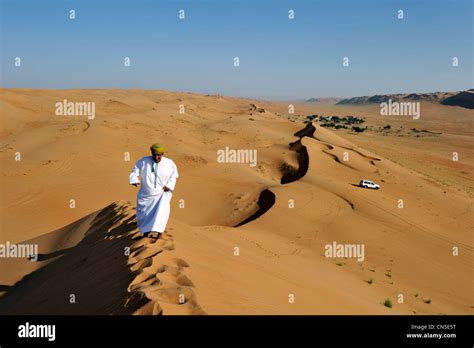 Sultanate Of Oman Ash Sharqiyah Region Desert Of Wahiba Sands Stock