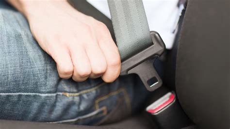 gov ivey signs bill requiring seat belts for backseat passengers