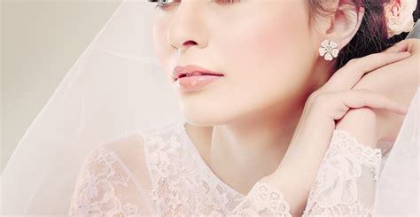 , every 2021 jeep® grand cherokee offers an impressive set of standard and available safety and security features to help keep you protected on the road. Tips for Timeless Wedding Makeup