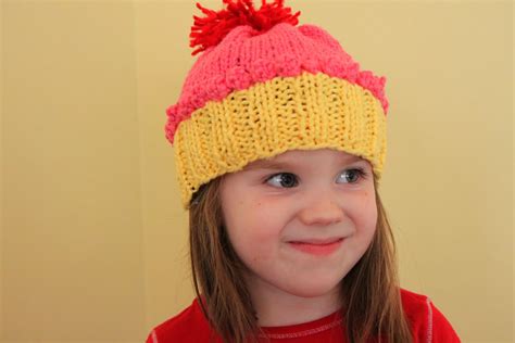 46 projects, in 71 queues. All Knitted Up: The Republic Hat & Cupcake Hat - MomAdvice