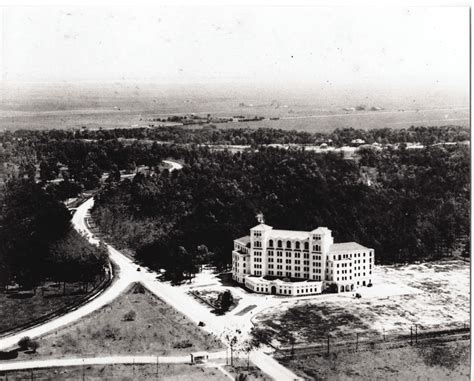 Building A City Of Medicine The History Of The Texas Medical Center