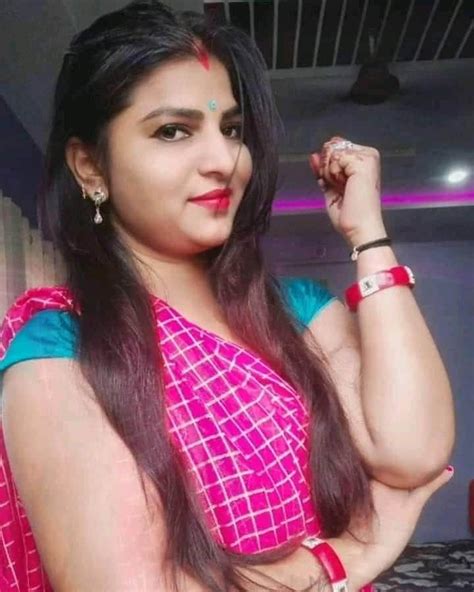 Pin By Smita Joshi On India Beauty In 2020 Desi Beauty India Beauty Beauty