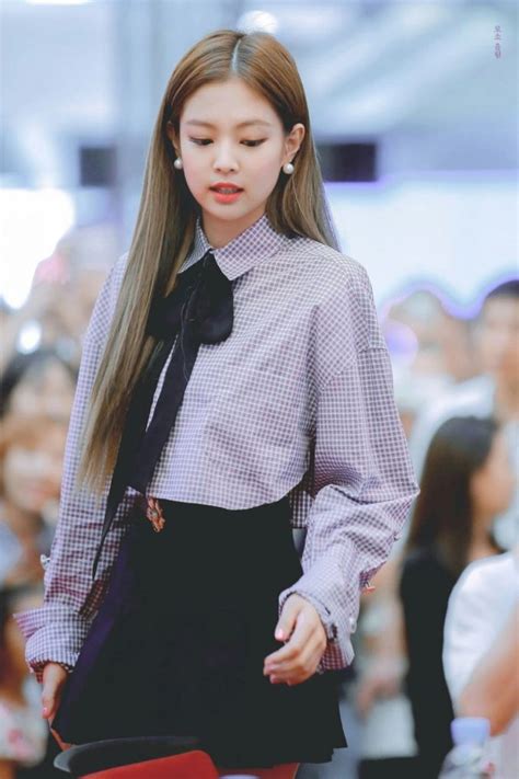 Learn From Jennie Kim How To Create Beautiful Hairstyles