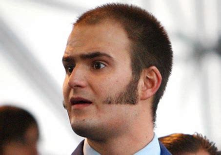 The coarser and denser your facial hair, the wider your comb. Goatee Beard Pictures - Best Goatee Beard Styles for All ...