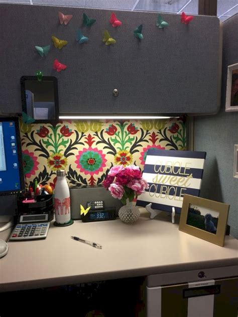 Take a moment and browse the list we. 16 Decorating Ideas to Transform A Tasteless Cubicle | Work cubicle decor, Work desk decor, Work ...